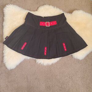 Royal Bones Y2K Pleated Mini Skirt w/Red Belt Detailing - XL